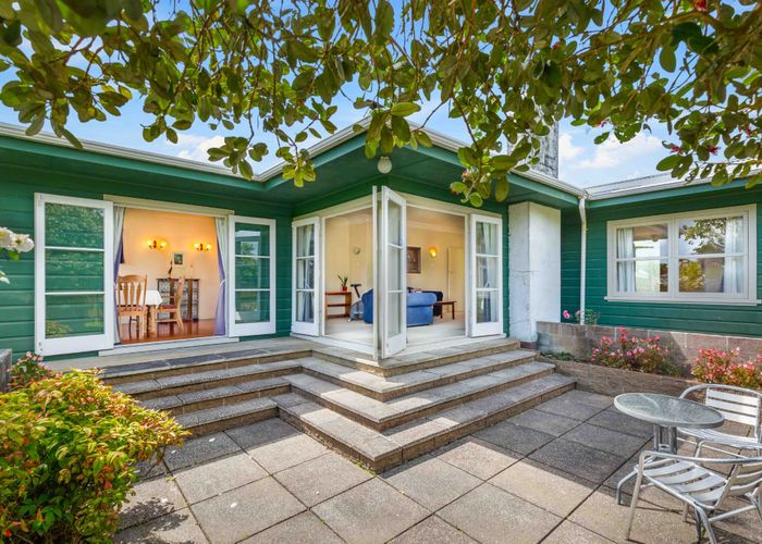  at 35 Yeovil Road, Te Atatu Peninsula, Auckland