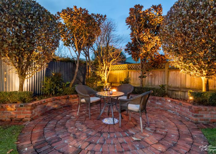  at 27 Wainui Road, Waiwhetu, Lower Hutt