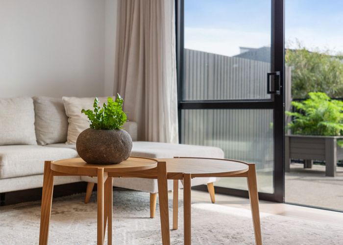  at 37 Cessna Crescent, Mangere, Manukau City, Auckland