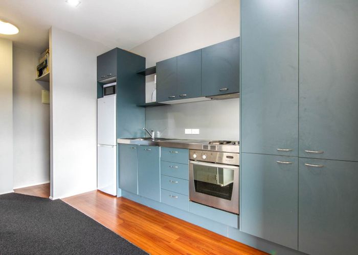  at 42/7 Kelvin Hart Drive, East Tamaki, Manukau City, Auckland