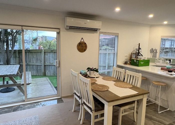  at 32a Watts Road, Manurewa, Manukau City, Auckland