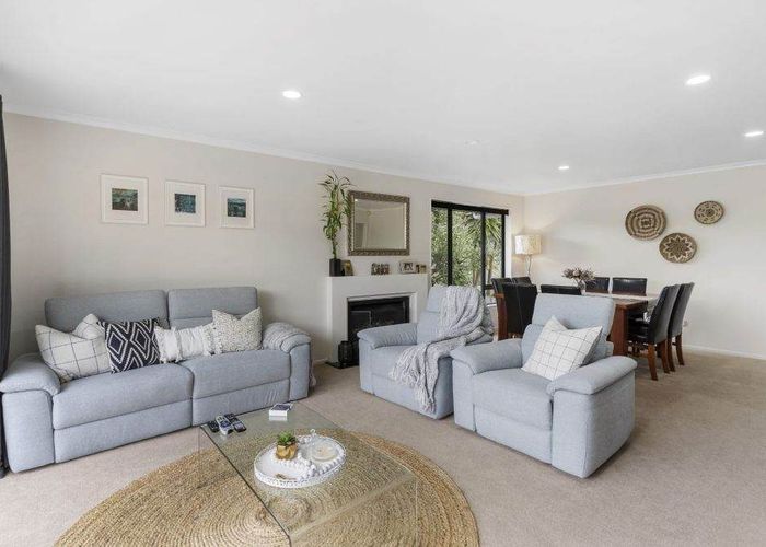  at 3 Swordfish Place, Maraetai, Manukau City, Auckland