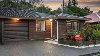  at 1/8 Torvill And Dean Lane, Cashmere, Christchurch