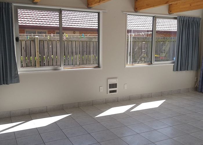  at 1/75 Mandeville Street, Riccarton, Christchurch City, Canterbury