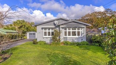  at 234 Centaurus Road, Saint Martins, Christchurch