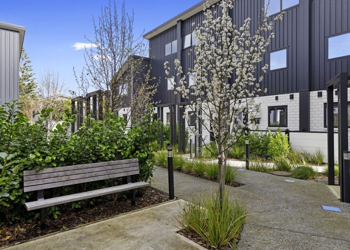  at 5/10 Avery Grove, Boulcott, Lower Hutt