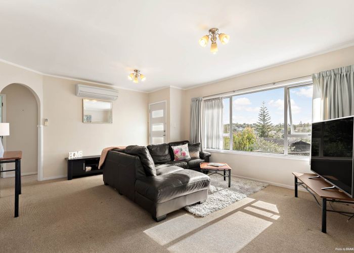  at 1/30 Acacia Road, Torbay, Auckland