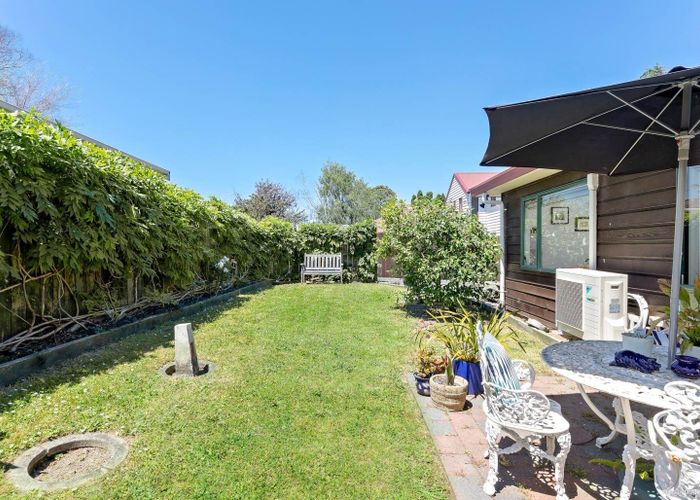  at 2/56 Banks Road, Mount Wellington, Auckland City, Auckland