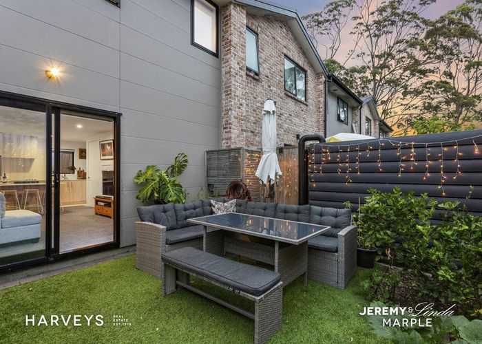  at 3/83 Vodanovich Road, Te Atatu South, Auckland