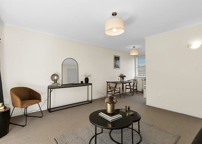  at 2/34A Parr Road South, Point Chevalier, Auckland City, Auckland