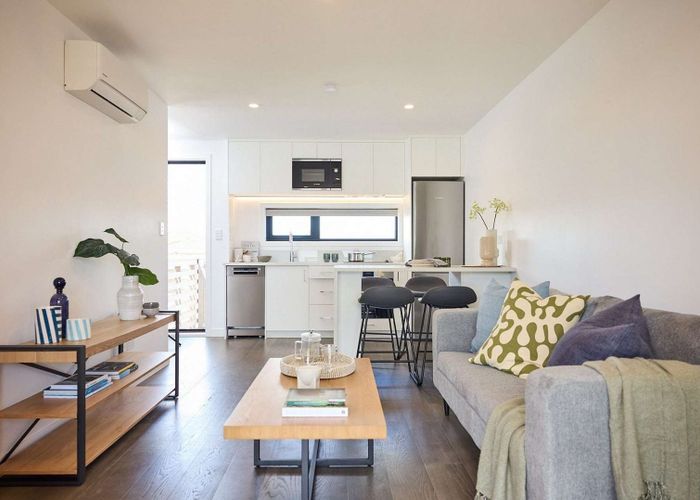  at 45/35-37 Walmsley Road, Mangere, Manukau City, Auckland