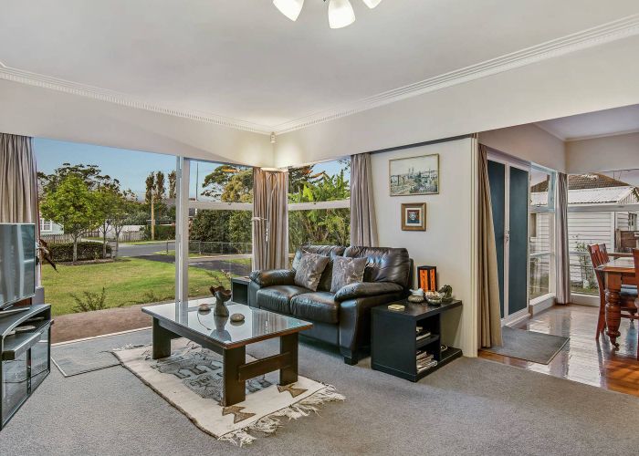  at Mangere, Manukau City, Auckland