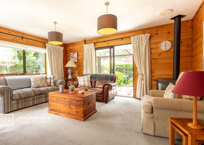  at 1 Bathurst Street, Heretaunga, Upper Hutt, Wellington