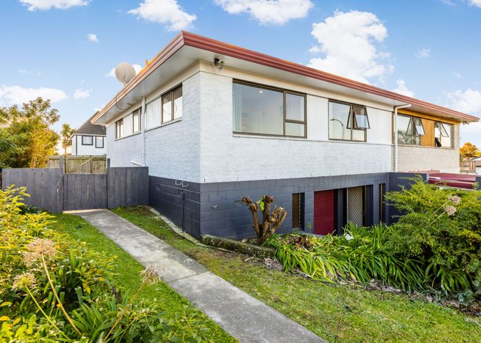  at Lot 2/9 Malte Brun Place, Papatoetoe, Manukau City, Auckland