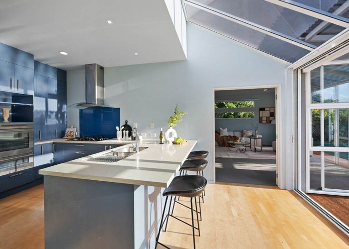  at 15 Advance Way, Albany, North Shore City, Auckland
