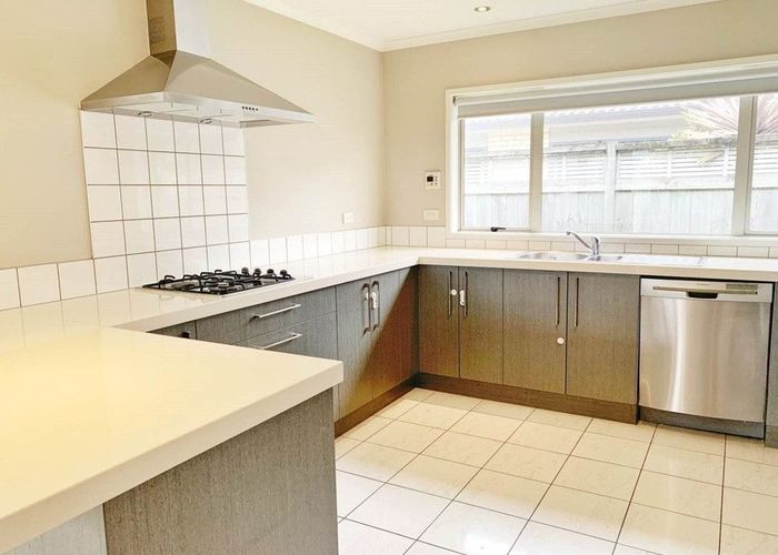  at 5 Ravine Lane, Albany, North Shore City, Auckland