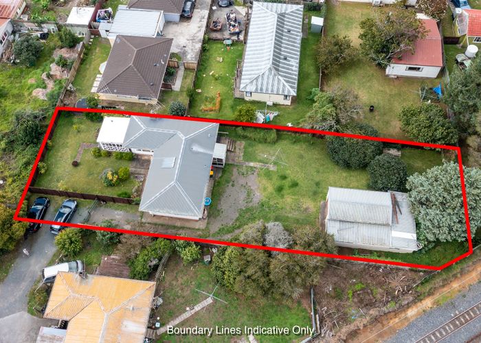  at 114 Browns Road, Manurewa, Auckland