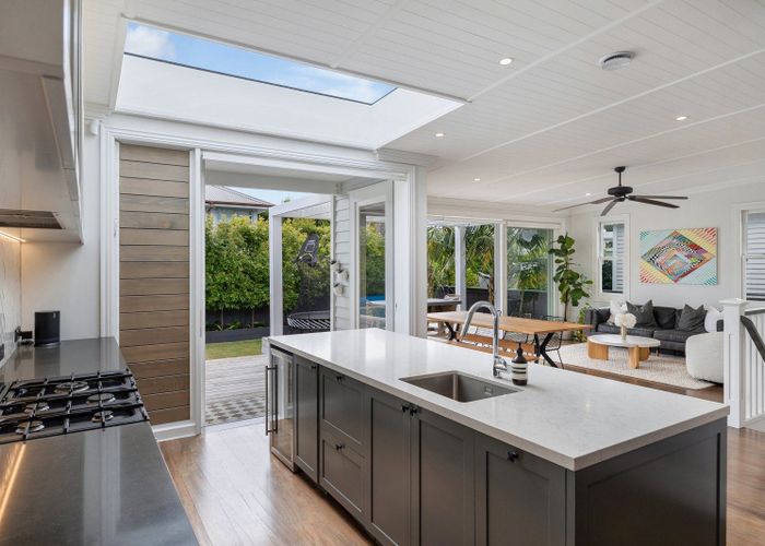  at 10 Asquith Avenue, Mount Albert, Auckland City, Auckland