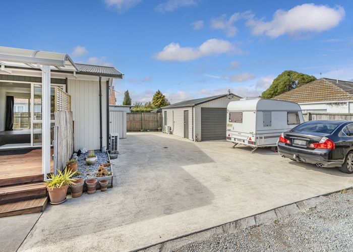  at 330 Breezes Road, Aranui, Christchurch