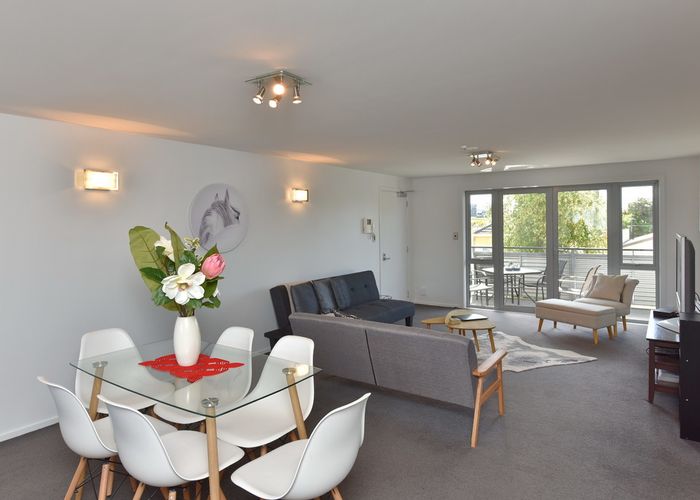 at 6/12 Hutcheson Street, Sydenham, Christchurch