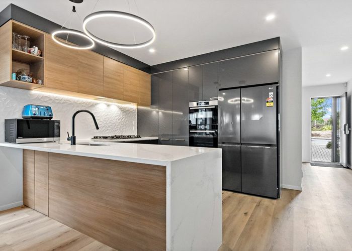  at 8 Sager Midgley Road, Hobsonville, Waitakere City, Auckland