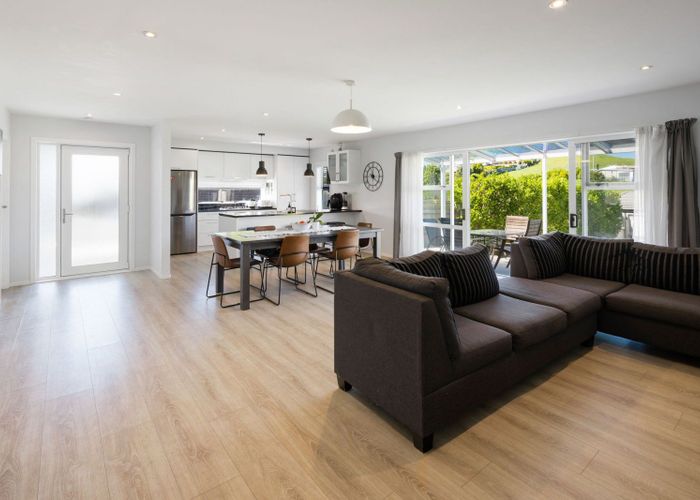  at 10 Derbyshire Place, Dinsdale, Hamilton