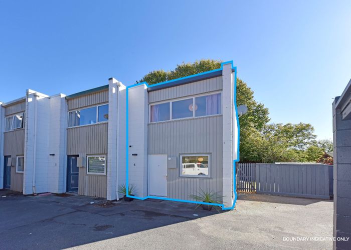  at 4/140 Waimairi Road, Ilam, Christchurch