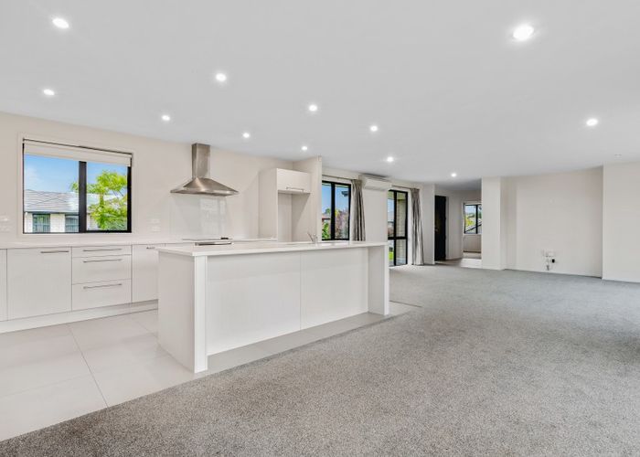  at 11 Oakwood Way, Papamoa Beach, Papamoa