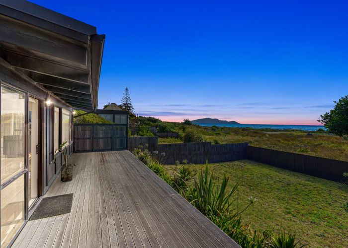  at 35 Rodney Avenue, Te Horo Beach