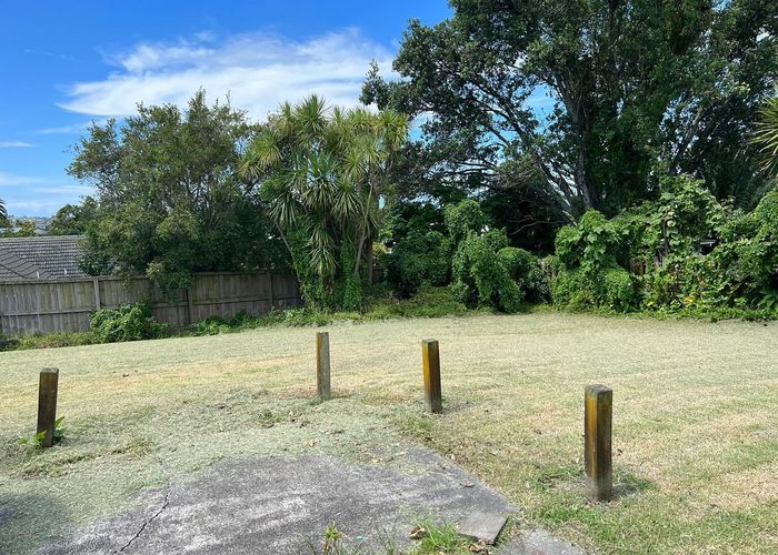  at 3/178 Chivalry Road, Glenfield, North Shore City, Auckland