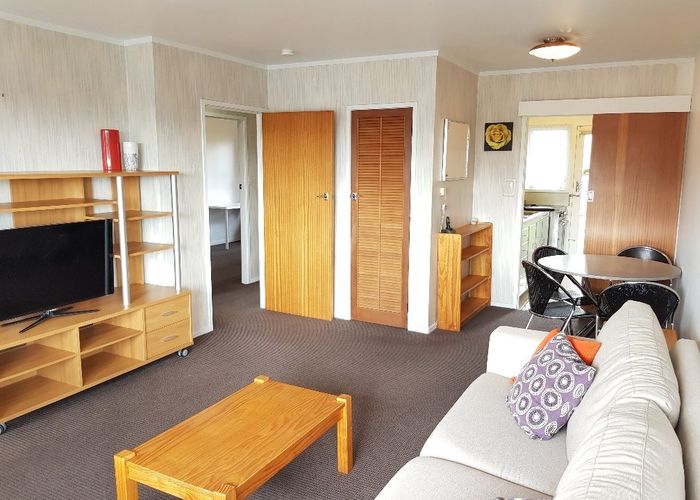  at 8/13 Seaview Tce, Mount Albert, Auckland City, Auckland