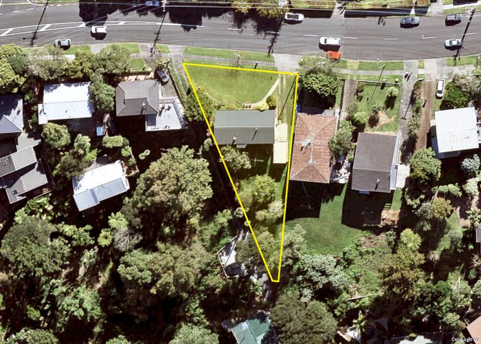 Free property data for 31 Coronation Road, Hillcrest, Auckland homes