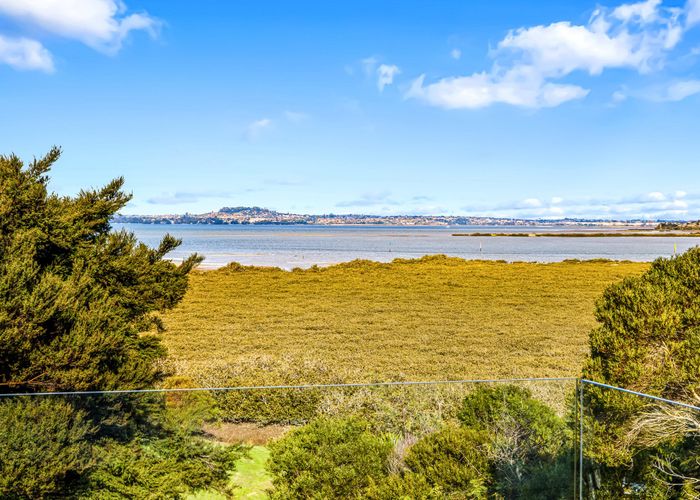  at 44A Bannings Way, Hobsonville, Waitakere City, Auckland