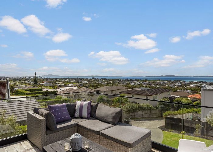  at 21 Liberty Crescent, Beachlands, Manukau City, Auckland