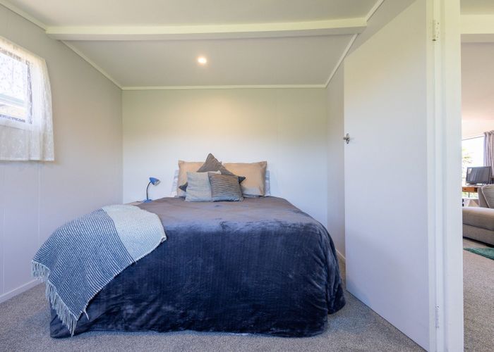  at 6 Sea View Road, Baylys Beach