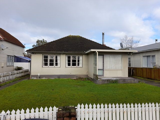  at 26 Oxford Street, Hokowhitu, Palmerston North, Manawatu / Whanganui