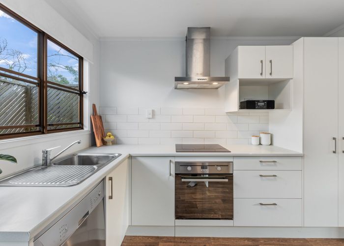  at 3/9 Fuchsia Place, Birkdale, Auckland