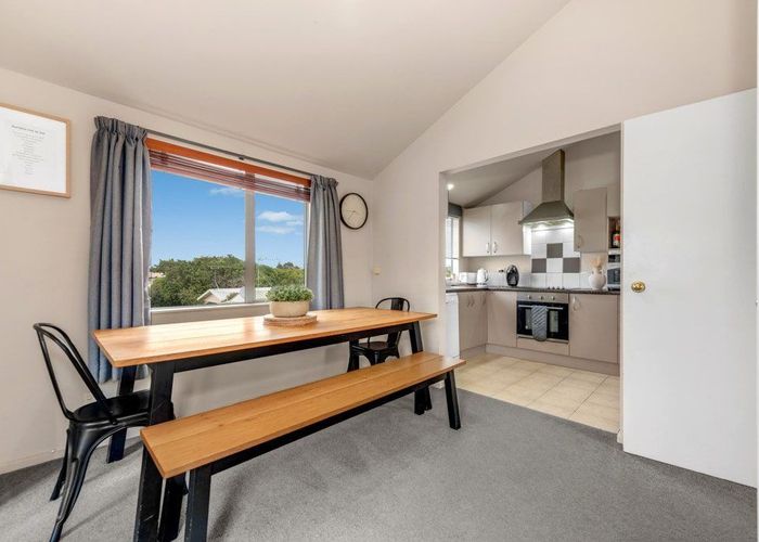  at 2B  Hall Avenue, Favona, Manukau City, Auckland