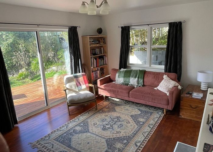  at 138 Miromiro Road, Normandale, Lower Hutt, Wellington