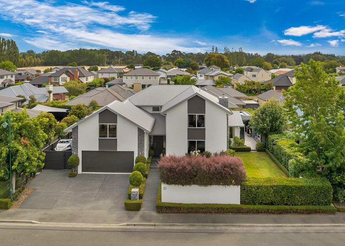  at 21 Applefield Court, Northwood, Christchurch