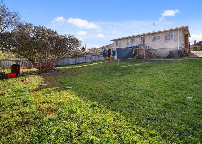  at 42 Williams Crescent, Otara, Auckland