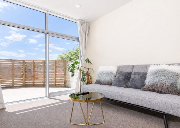  at 8/34 Main Road, Tawa, Wellington, Wellington