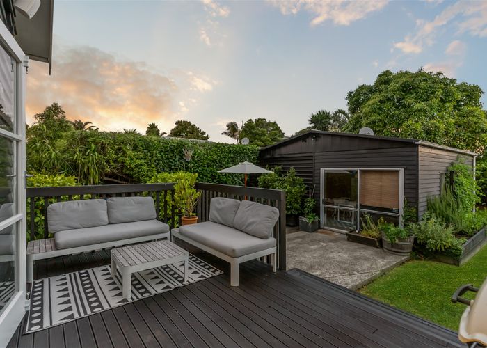  at 16 Fergusson Avenue, Sandringham, Auckland