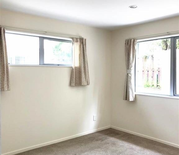  at 24B Mirrabooka Avenue, Botany Downs, Manukau City, Auckland