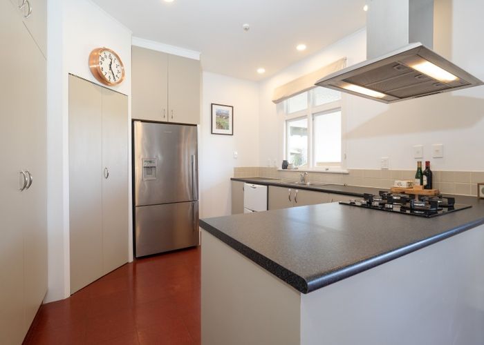  at 9 Elizabeth Street, Ashburton, Ashburton