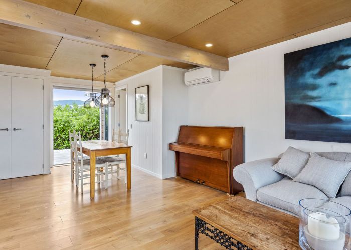  at 186 Rosetta Road, Raumati South, Paraparaumu