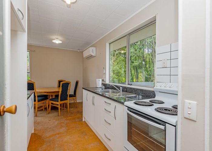  at 21 Cambridge Street, Pahiatua