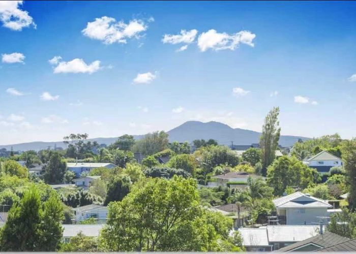  at 154 Bleakhouse Road, Mellons Bay, Manukau City, Auckland