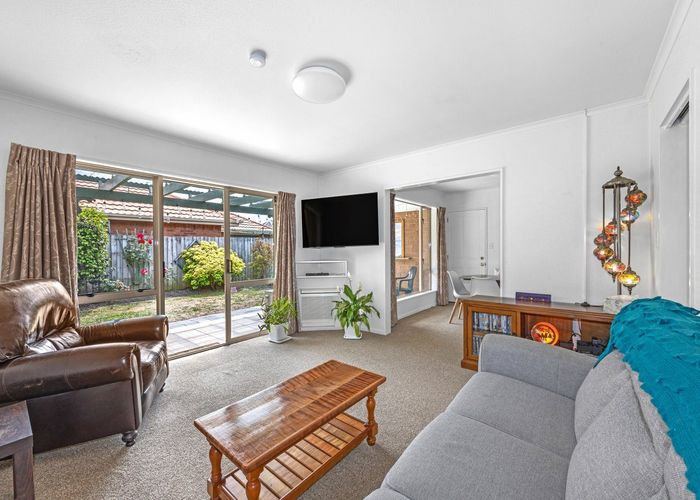  at 2/29 Loughton Street, Burwood, Christchurch City, Canterbury