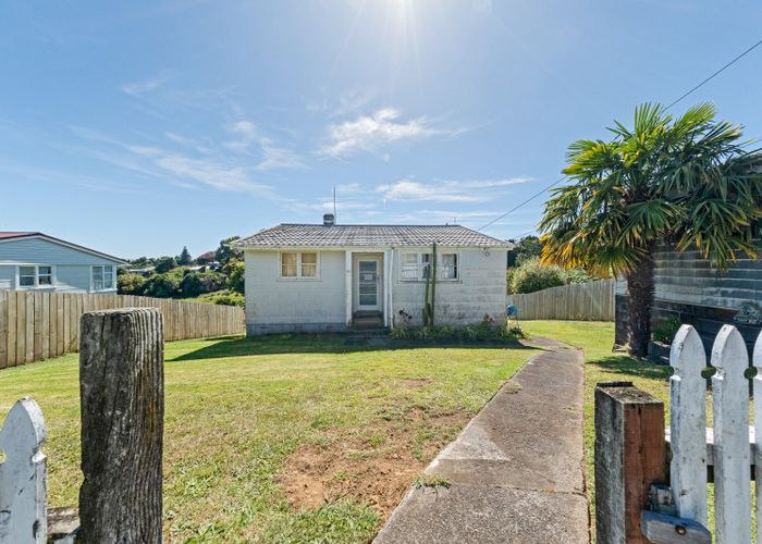  at 66 Banks Street, Marfell, New Plymouth